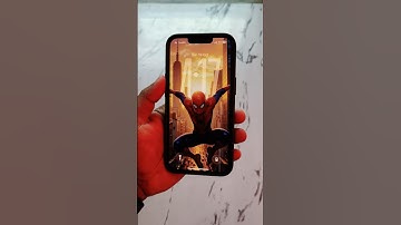 Spatial Scene Lock Screen in iOS 26 feat. iPhone 13!❤️ #shorts #youtubeshorts #ios26 #iphone13