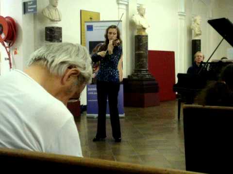 Jennifer Pike plays 'The Lark Ascending' by Ralph Vaughan Williams