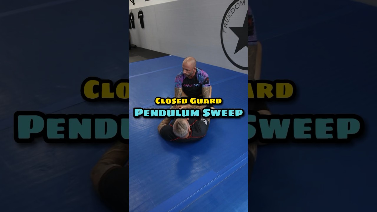 Маятниковый подсечка из закрытой гарды. 