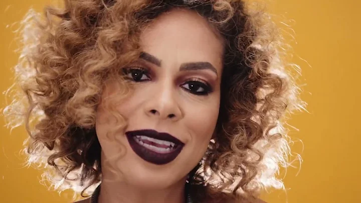 Eu Sou Rainha - Roberta Santiago - Clipe Oficial