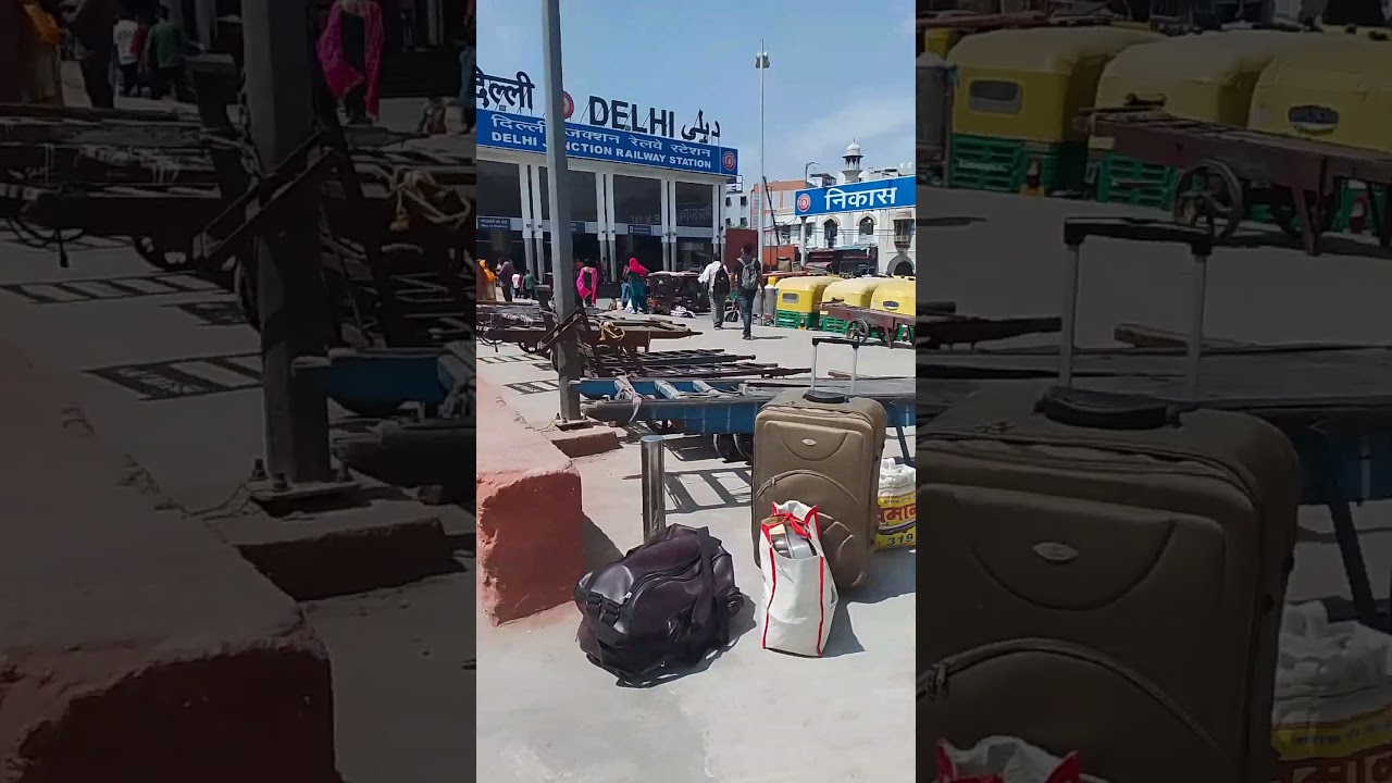 purani Delhi railway station 