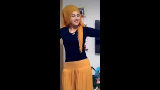 yang arabic hijab girls dance