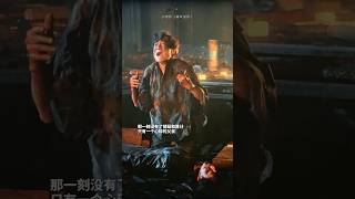 是不容许背叛的狠戾狼王但也是亲手养大孩子的父亲