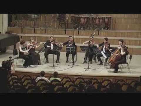 Felix Mendelssohn-Bart...  Octuor (mvt II)