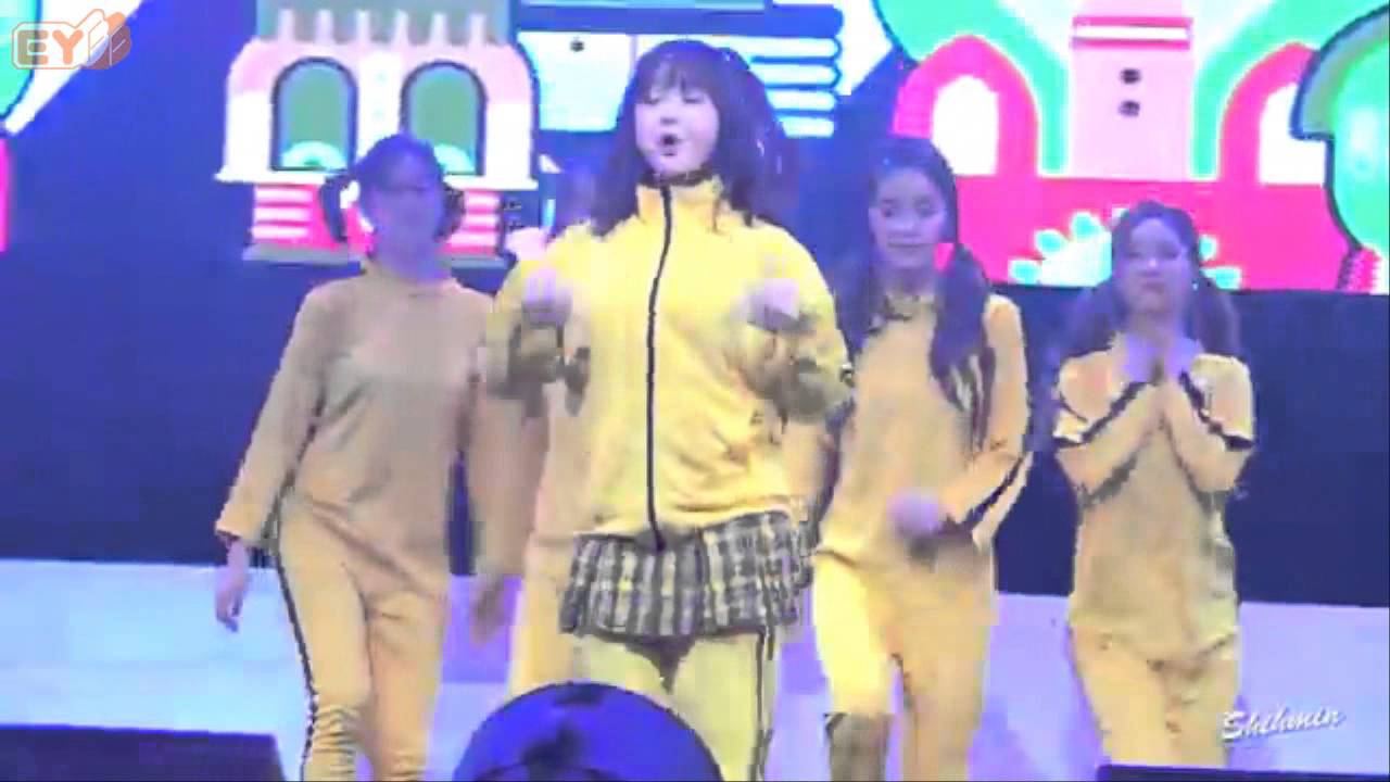 Jiyeon's reaction when Eunjung falls