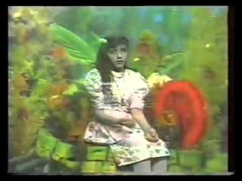 ايام طفولة الفنانه القديره اليمنيه مديحه الحيدري 