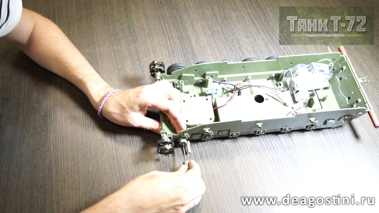 масштабные модели танков Сборка танка Т-72. Выпуск 61