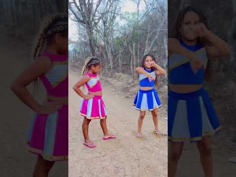 COREOGRAFIA OFICIAL (A BONECA SOU EU ) - Lorrany #catitos #dance #dancinha