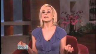 Kellie Pickler Tells Ellen How She Got Out of a Driving Ticket