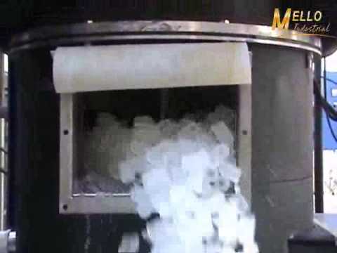 Él mismo Secretario Kakadu Operacion del maquina de hielo rolitos TB30T W2S - YouTube