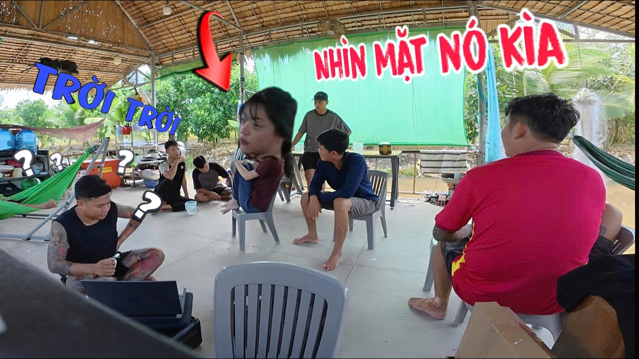 TNB - Phản Ứng Cả Team Ra Sau Khi Biết Bé Hương Bị Bệnh”Nan Y”