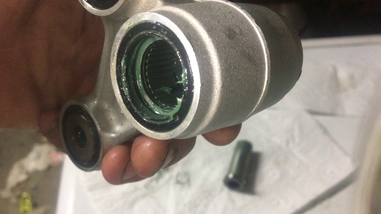 How to Grease Motorbike linkages YouTube