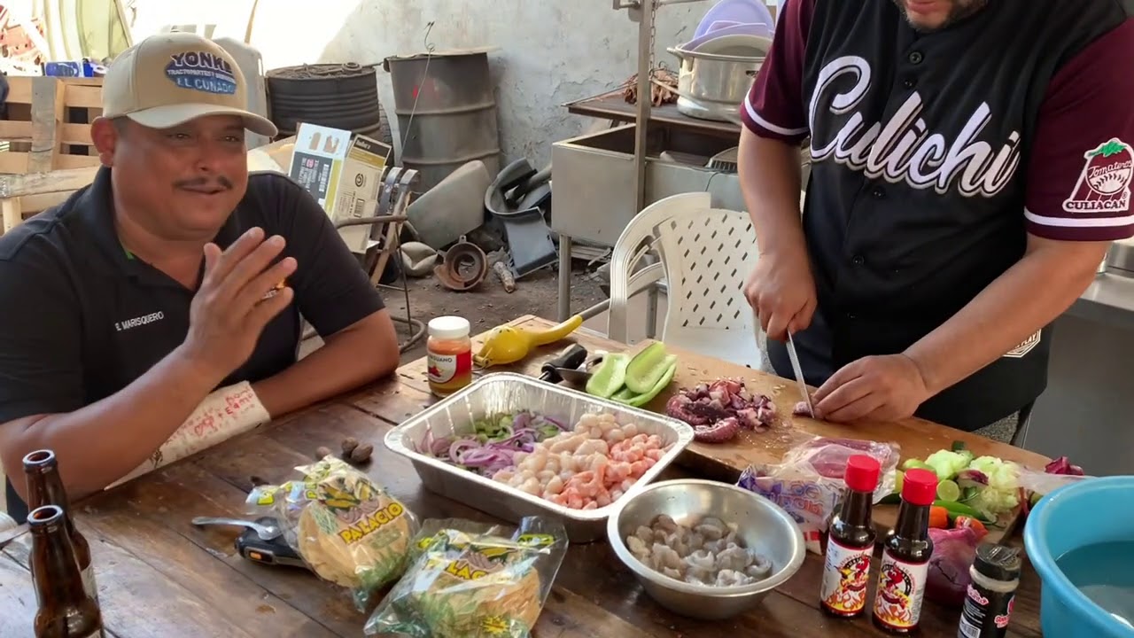 Charola de mariscos preparada por loco por los mariscos en el taller -  YouTube