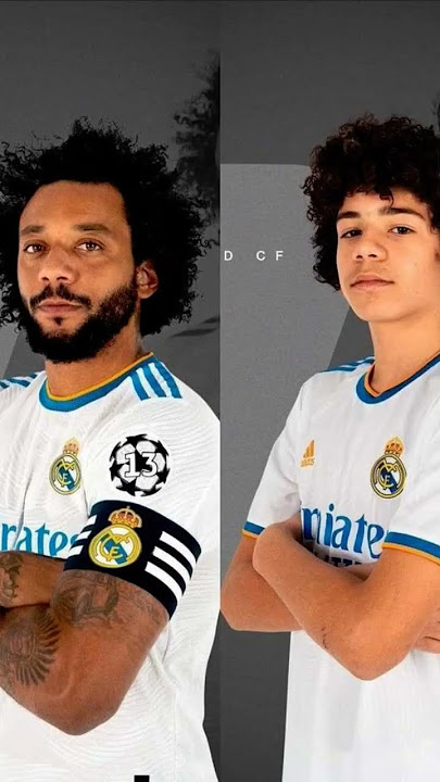 Download lagu Players and their son