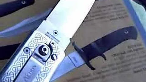 COLD STEEL TRIPLE ACTION DOUBLE EDGE