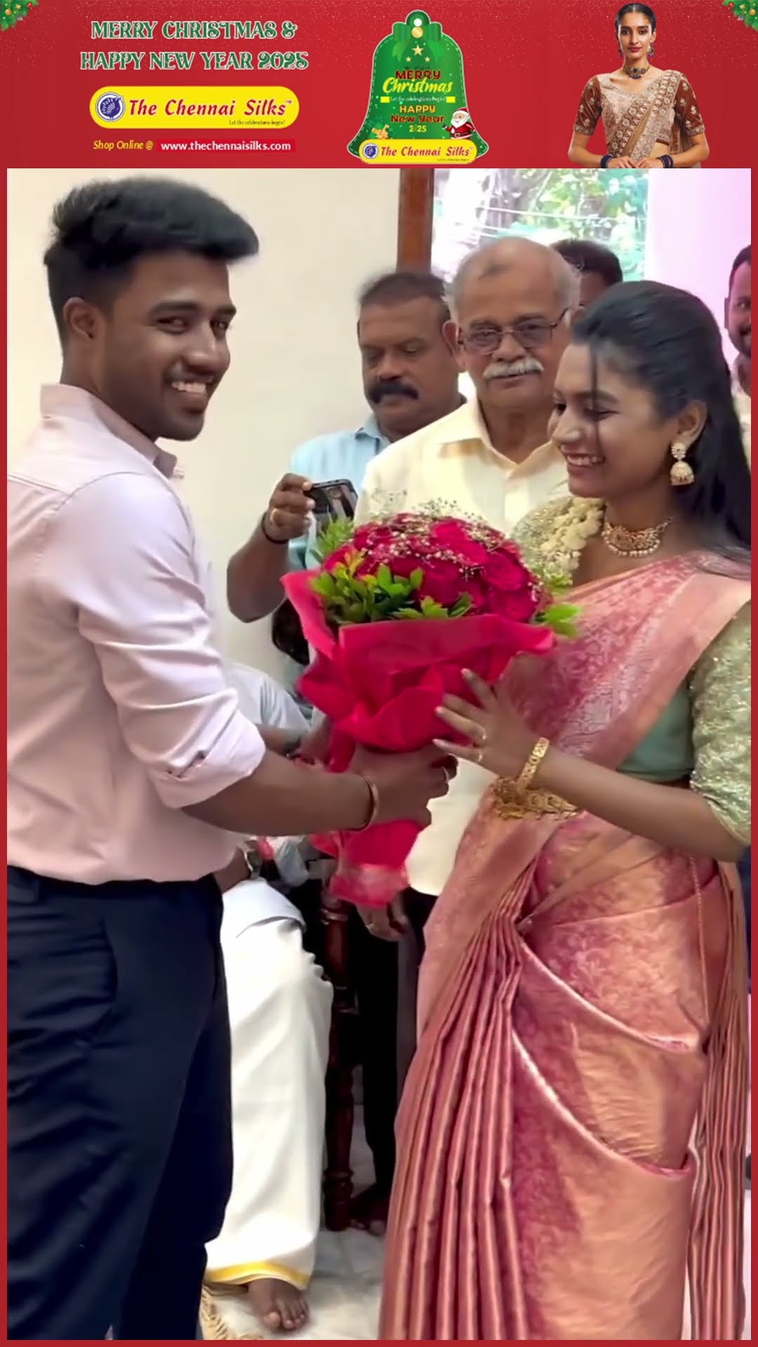 'மாப்ள என்ன மாதிரி Same Colour Dress..'  ? வெட்கப்பட்ட பொண்ணு ?Cute Video