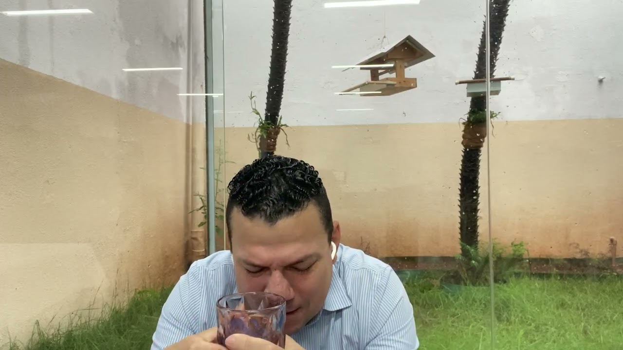 Momento com Deus dia 10/03/2026 tudo posso naquele que me fortalece.