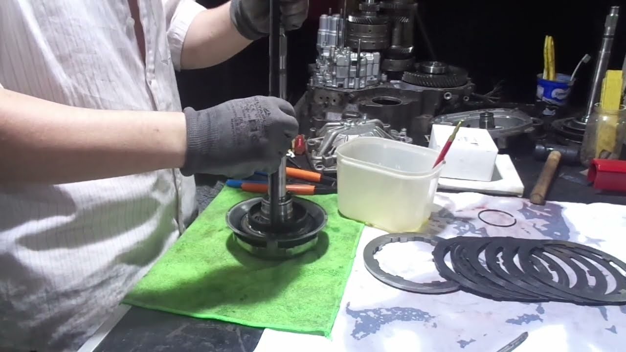 Montagem da EMBREAGEM E1  -  TRANSMISSÃO AL4   RENAULT PEUGEOT E CITROËN