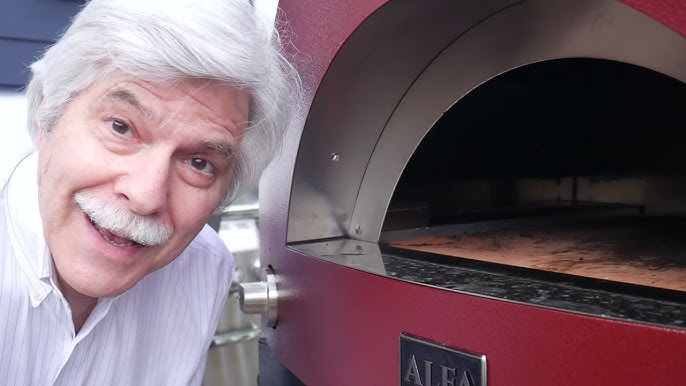 Alfa 1977 Introduces Toto Combination Grill and Pizza Oven - Gear Patrol