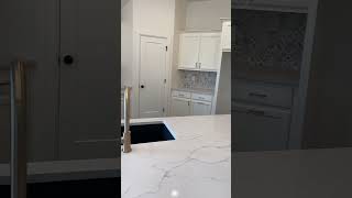 Norman, OK | New Construction 😍 🏡 #realestate #okcity #norman #shorts