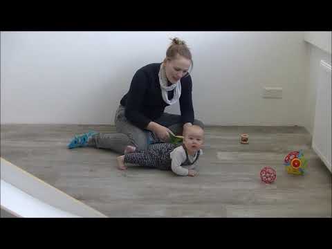 Video: Wanneer De Baby Begint Om Te Rollen