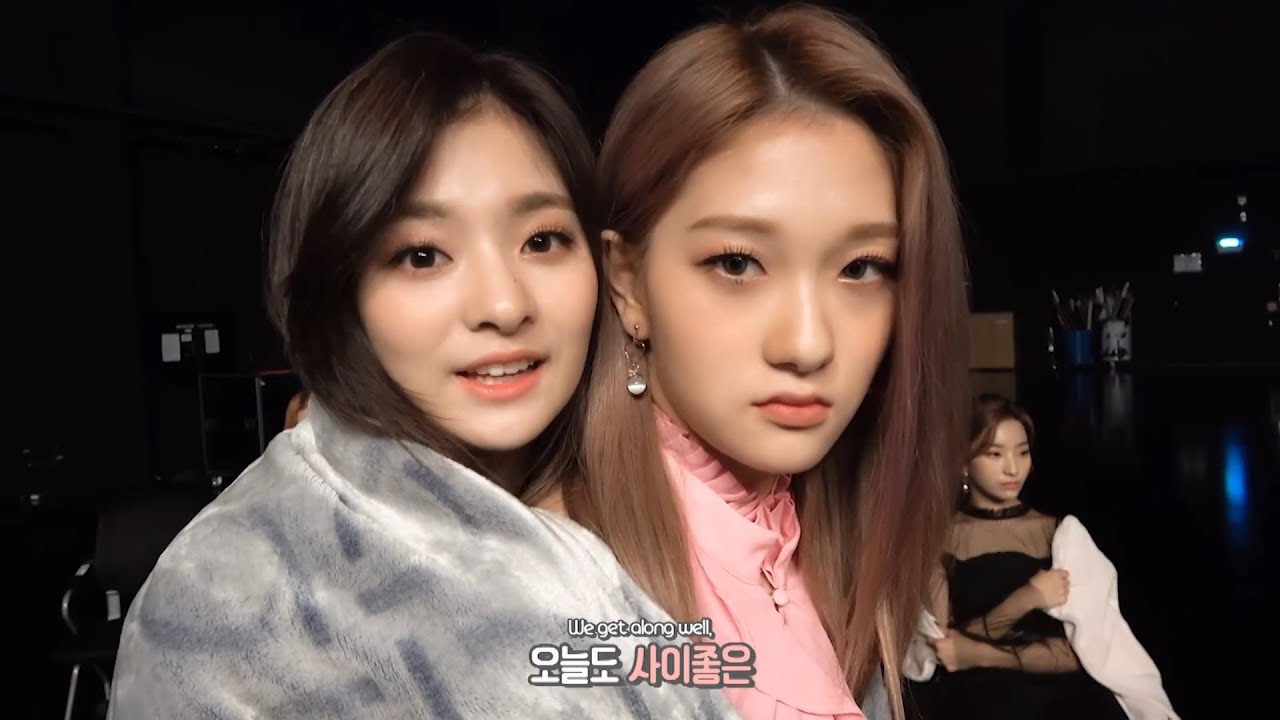 fromis_9 (프로미스나인) Lee Seoyeon (이서연) & Lee Nagyung (이나경)