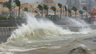 «СуперТайфун в Китае» ОБЪЯВЛЕНО САМОЕ ВЫСОКОЕ ПРЕДУПРЕЖДЕНИЕ. Мощный тайфун за последние ГОДЫ.