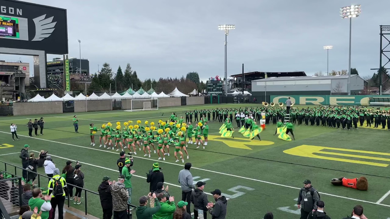 UO vs OSU Battle of the Bands/ Mighty Oregon YouTube