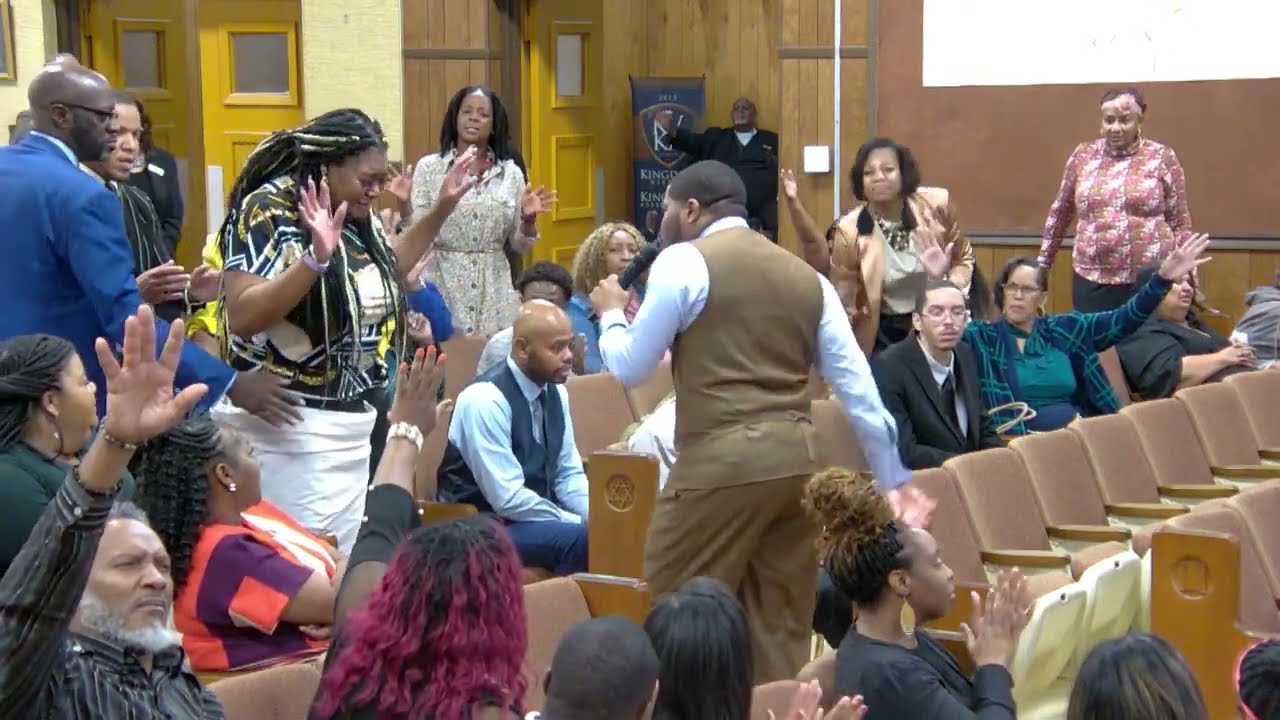 Gates of Praise Church - Part 2 Prophet Brian Carn Prophesying (September 29, 2023)