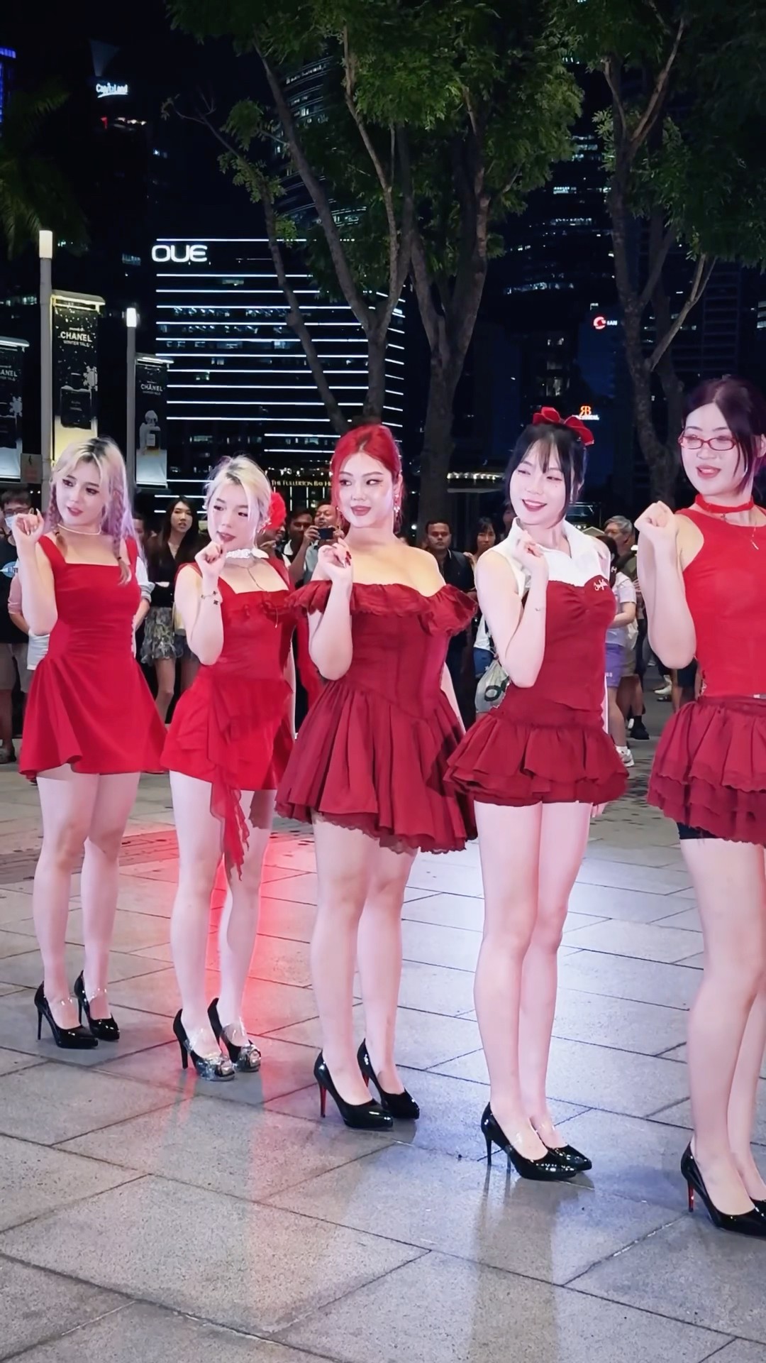 Excuse Me AOA Dance Cover in public ?? Dancer Focus：Connie❤️ #tdolls #aoa #excuseme