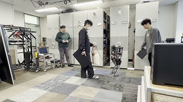 Custom biped robot, STOB