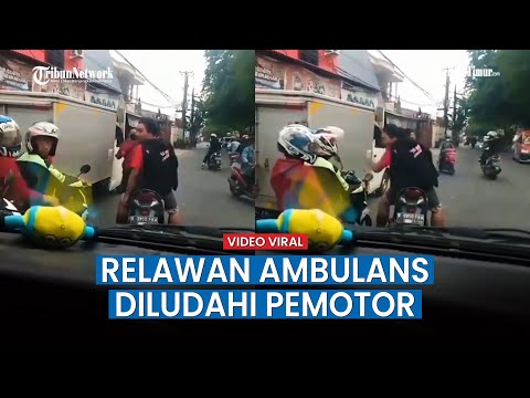 Video Viral Relawan Diludahi Pengendara Motor di Cikarang saat Kawal Ambulans yang Bawa Pasien