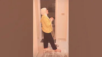 شوفوا نور عيطت ليه محمود ضربها وهي بتمسح الارض 