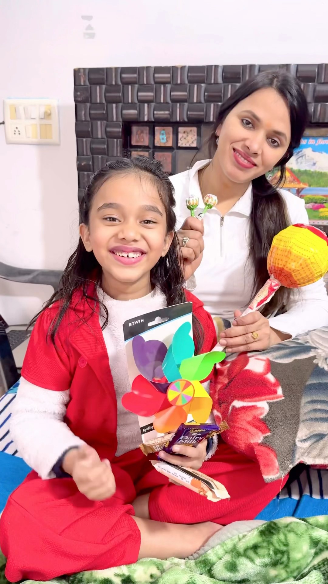 amaira ke ghar aya santa ?#shorts #thegeetagurjar