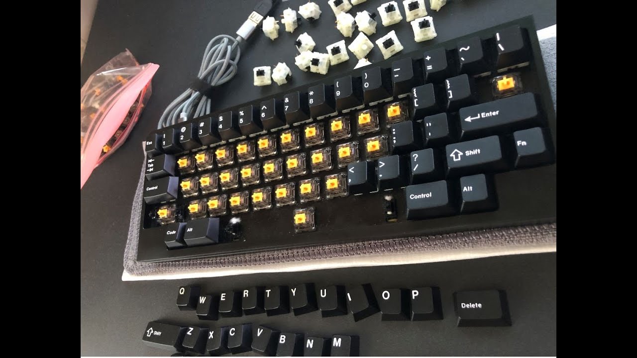HHKB Tofu with Stock FFF Switch (Matrix Lab) Sound test - YouTube