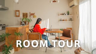 【ROOM TOUR】2LDK with cheap antique furniture found at auctionSpace surrounded by ornamental plants