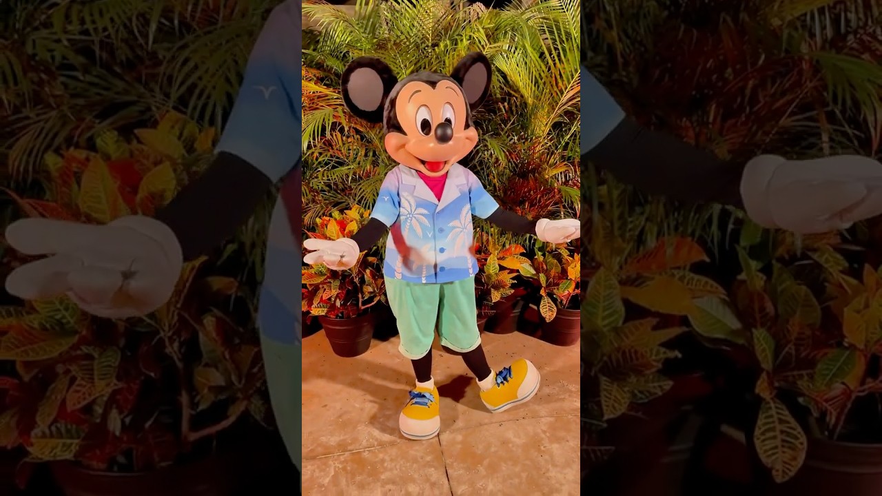 M-I-C-K-E-Y M-O-U-S-E! 🐭✨