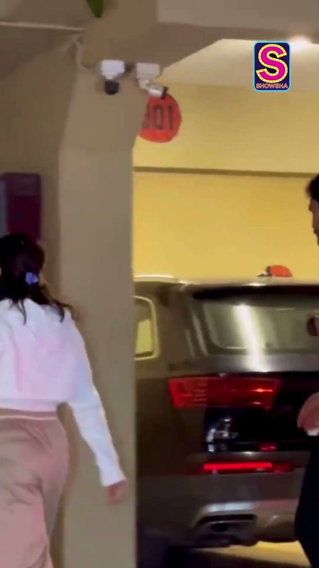 Sibling Duo Sara Ali Khan \u0026 Ibrahim Ali Look Sad As They Visit Dad Saif In Lilavati | Saif Ali Khan