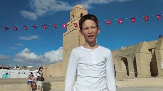 Путешествие в пустыню Сахара. Часть 8 - декорации фильма "Звездные войны" и город Керуан (перезалив) Путешествие в пустыню Сахара. Часть 8 - декорации фильма "Звездные войны" и город Керуан (перезалив)