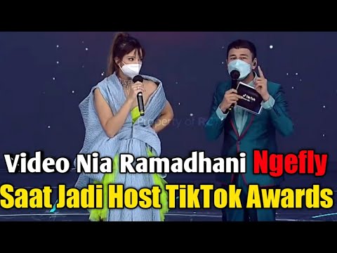 Video Nia Ramadhani Ngefly Saat Jadi Host TikTok Awards dengan Raffi Ahmad