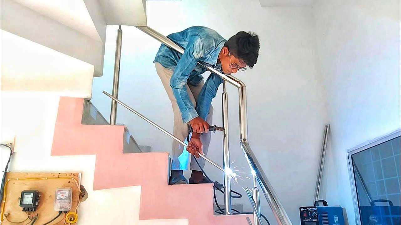 Stainless Steel Staircase - Stair Railing Design fitting || amazing work skills