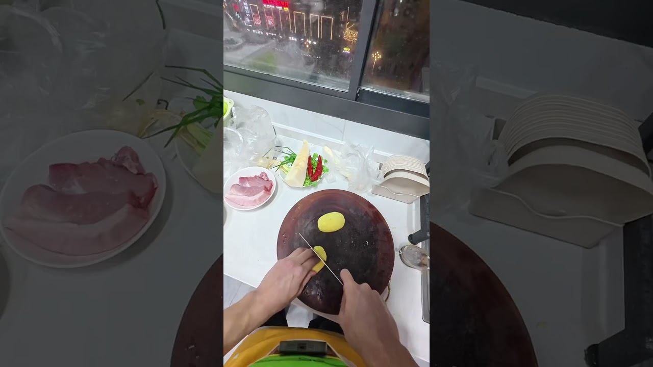 97-Year-Old Dad's After-Work Life: A Heartwarming Visit with Cousin