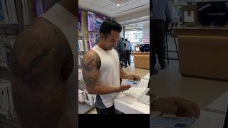 iPhone 17 UNBOXING and Hands ON #shorts #iphone17 #fyp #explore #reels #viral #trending #tiktok