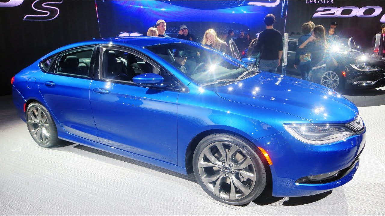 2015 Chrysler 200s AWD At The 2014 NAIAS Auto Show - YouTube