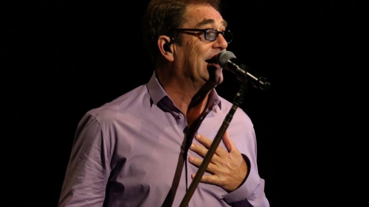 Huey Lewis Cancels 2018 Tour Dates Due to Hearing Loss