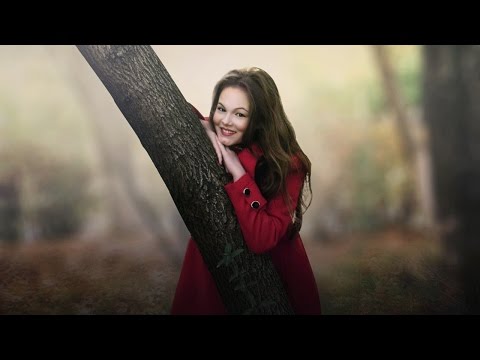 Photoshop CC Tutorial   Fantasy Look Photo Effect Editing  Blur background  with soft Light