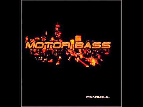 Motorbass - Les Ondes (Pio Gaio)