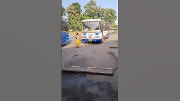 Vizainagaram to Srikakulam express mass entry #palasa #srikakulam #apsrtc #andhra #visakapatnam #bus