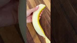 Banana Peel Cutting Hack