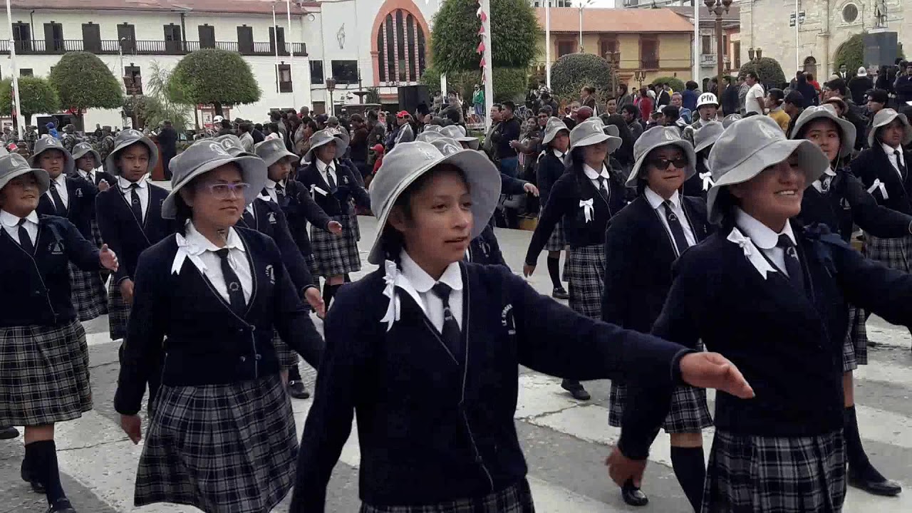 IE VIRGEN DE FATIMA HUANCAYO DESFILE ANIVERSARIO 30 AÑOS ...